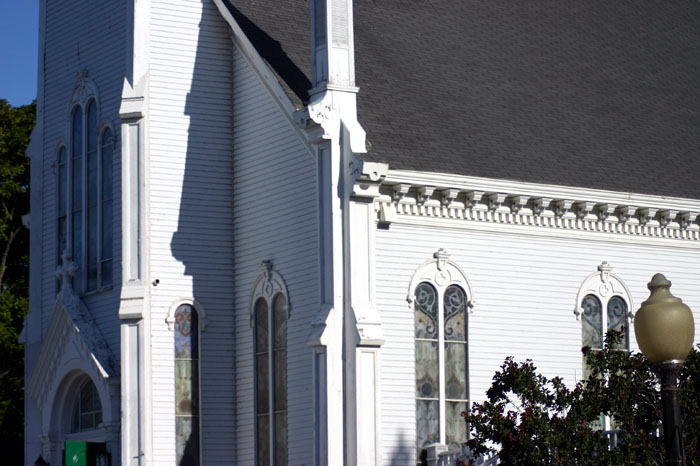 0607MACKchurch02